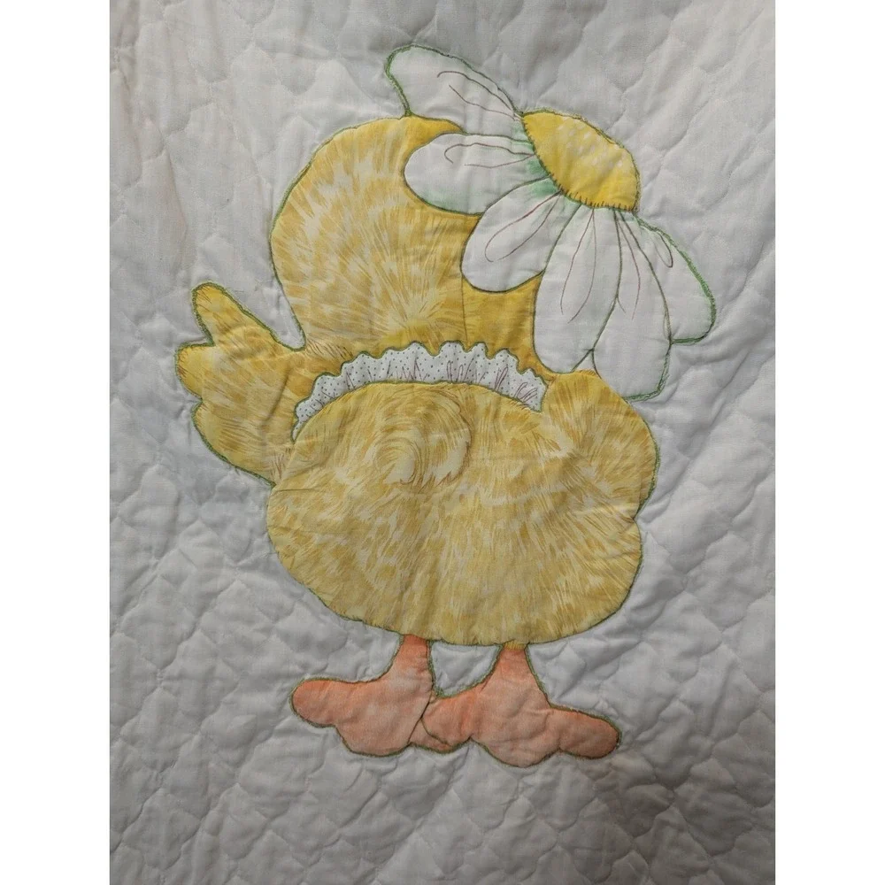 Quilt Vintage Duck  Baby Nursery Yellow Green  Daisy 44.5 By 43 In‎